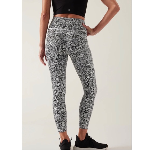 Athleta Women's Ultimate Stash II Textured 7/8 Tights Leggings Size Large - Picture 10 of 16